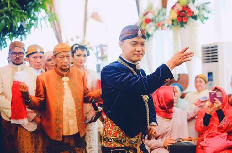 tiga_dara_Entertainments_Upacara Adat Jawa Cucuk Lampah