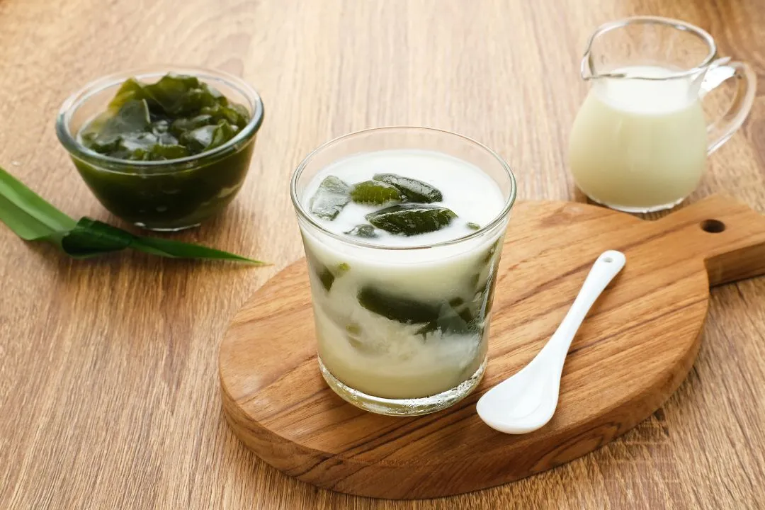 tiga_dara_Gubukan_ES CINCAU