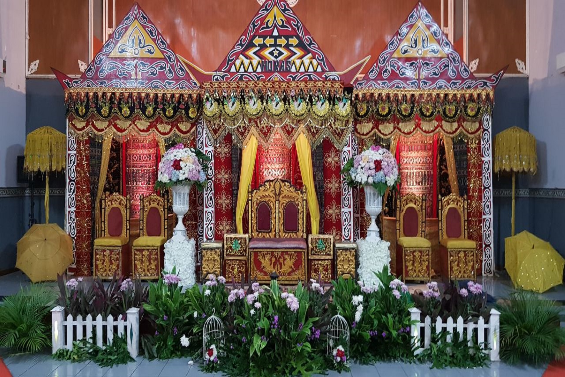 tiga_dara_Paket Pernikahan Tanpa Gedung_PAKET PERNIKAHAN GEDUNG ADAT MANDAILING 500 TAMU