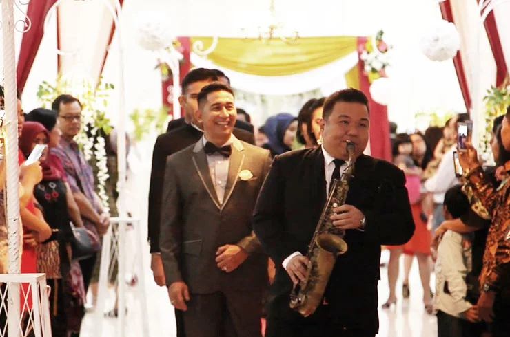 tiga_dara_Entertainments_Saxophone
